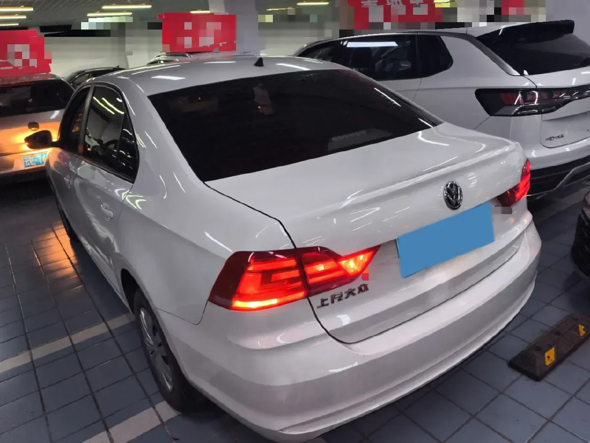 2021 Volkswagen Santana 1.5L 112HP L4 5MT,autocango,china used car exporter,china ev exporter,chinese used car exporter,chinese used ev exporter
