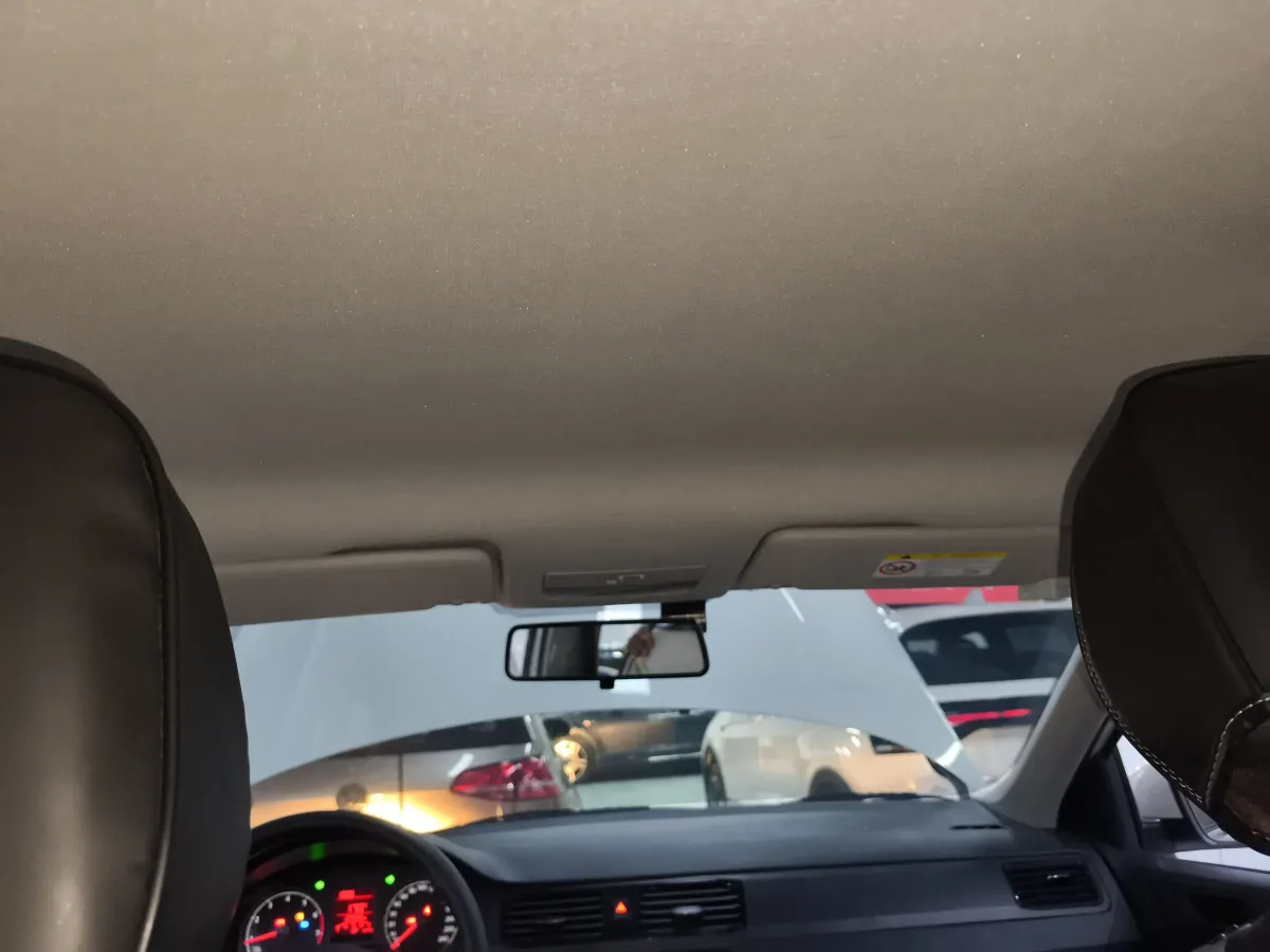 2021 Volkswagen Santana 1.5L 112HP L4 5MT,autocango,china used car exporter,china ev exporter,chinese used car exporter,chinese used ev exporter