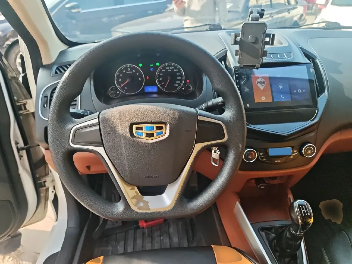 2016 Geely KingKong 1.5L 102HP L4 5MT,autocango,china used car exporter,china ev exporter,chinese used car exporter,chinese used ev exporter