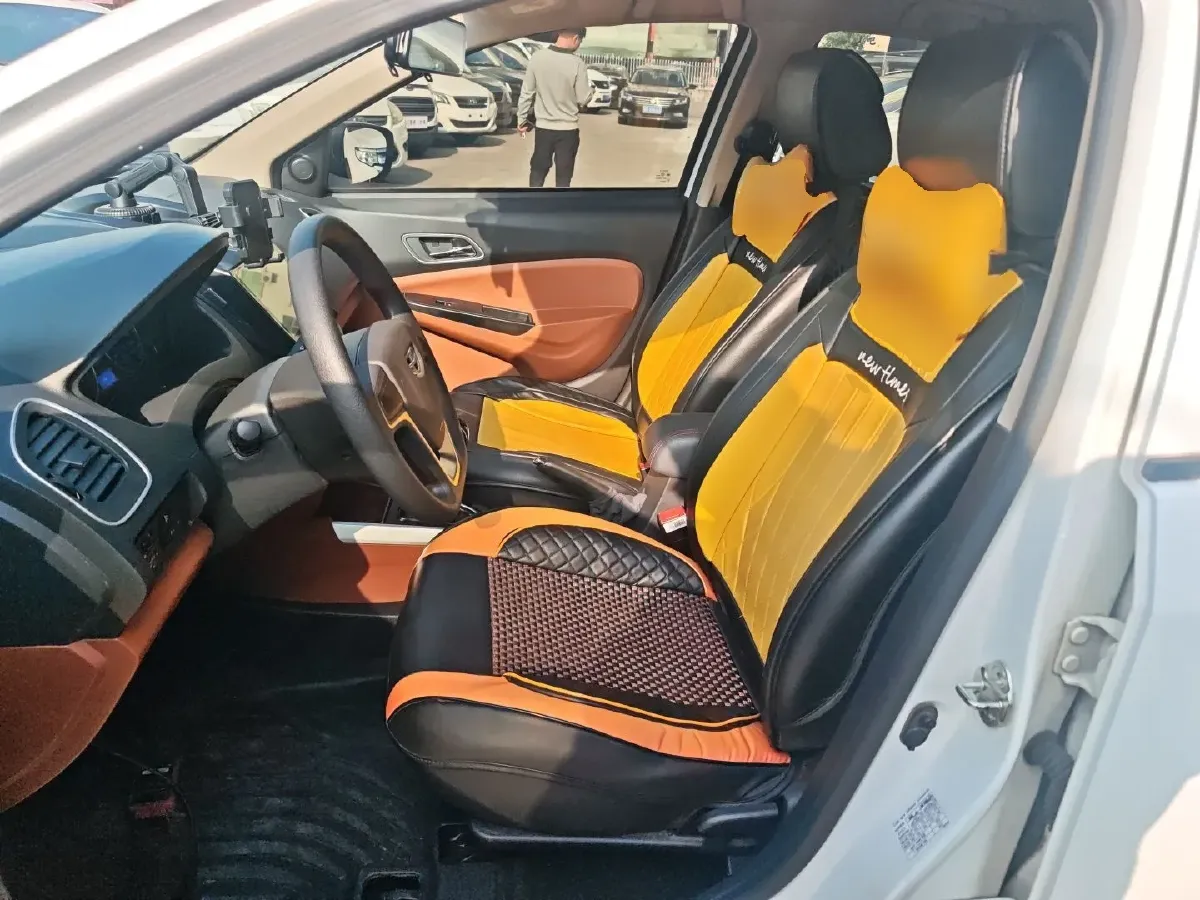 2016 Geely KingKong 1.5L 102HP L4 5MT,autocango,china used car exporter,china ev exporter,chinese used car exporter,chinese used ev exporter