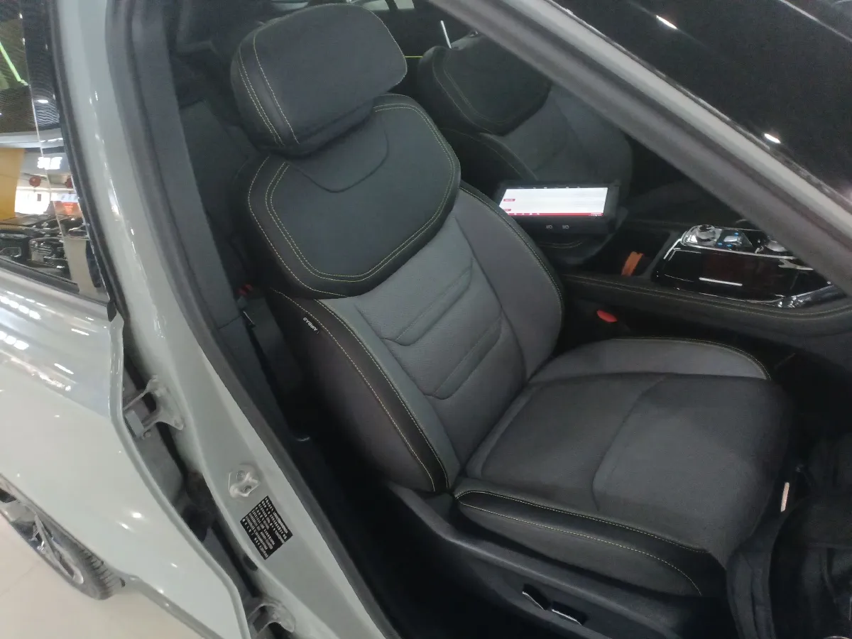 2025 Ford Equator Sport 1.5T 150HP L4 2DHT PHEV 18.4KWH,autocango,china used car exporter,china ev exporter,chinese used car exporter,chinese used ev exporter