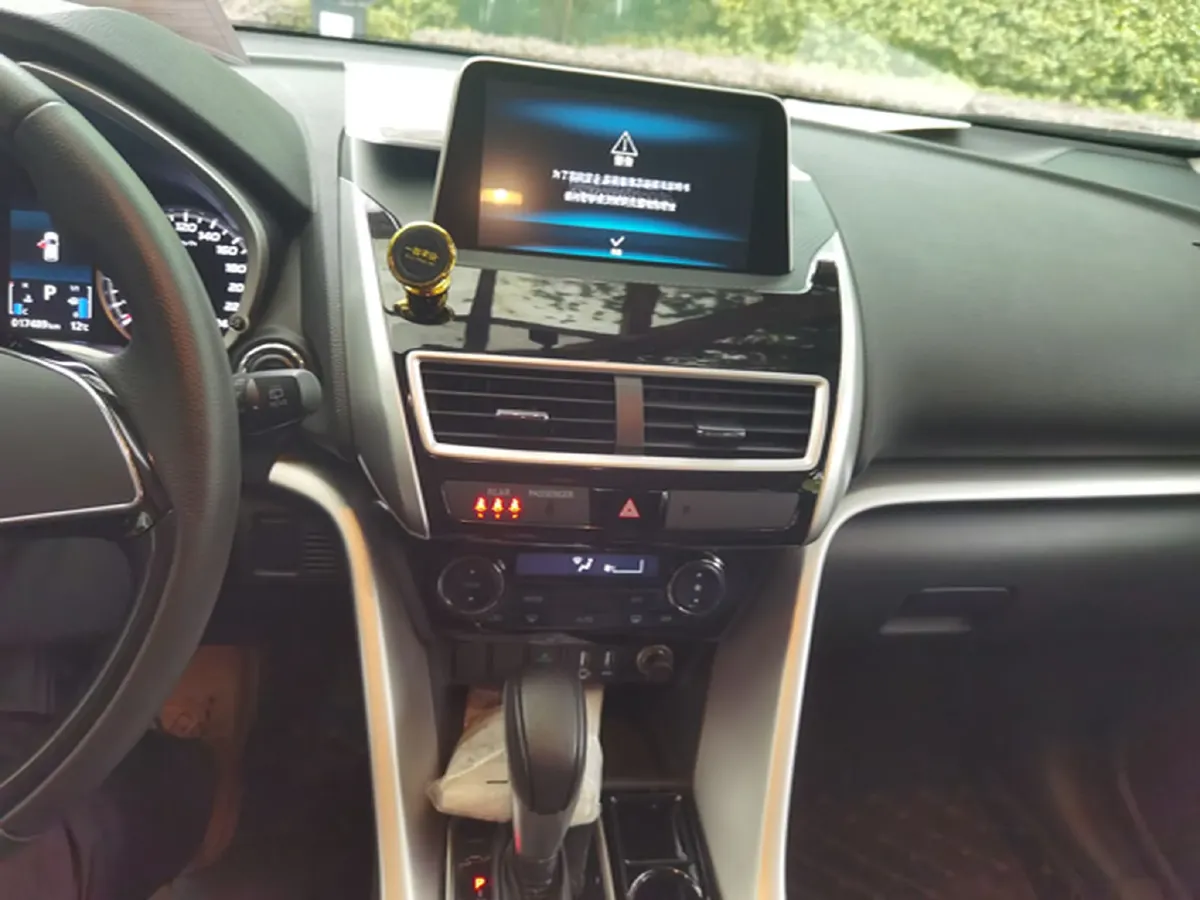 2021 Ford New Era Transit 2.2T 140HP L4 6AMT,autocango,china used car exporter,china ev exporter,chinese used car exporter,chinese used ev exporter