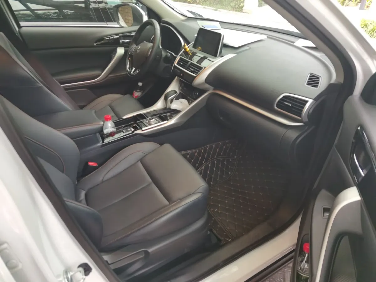 2021 Ford New Era Transit 2.2T 140HP L4 6AMT,autocango,china used car exporter,china ev exporter,chinese used car exporter,chinese used ev exporter