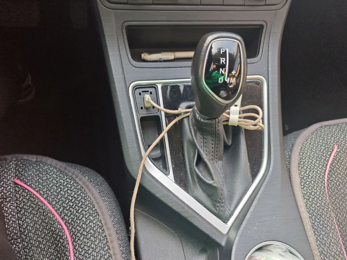 2020 Geely Vision 1.5L 109HP L4 CVT,autocango,china used car exporter,china ev exporter,chinese used car exporter,chinese used ev exporter