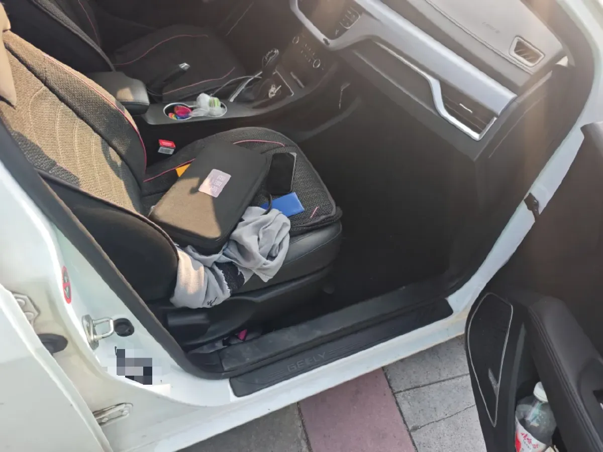 2020 Geely Vision 1.5L 109HP L4 CVT,autocango,china used car exporter,china ev exporter,chinese used car exporter,chinese used ev exporter