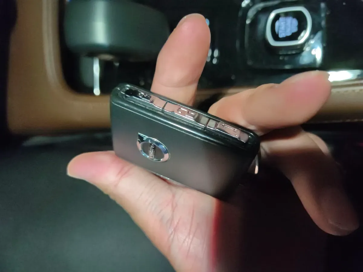 2024 Audi Q5L Sportback 2.0T 190HP L4 7DCT,autocango,china used car exporter,china ev exporter,chinese used car exporter,chinese used ev exporter