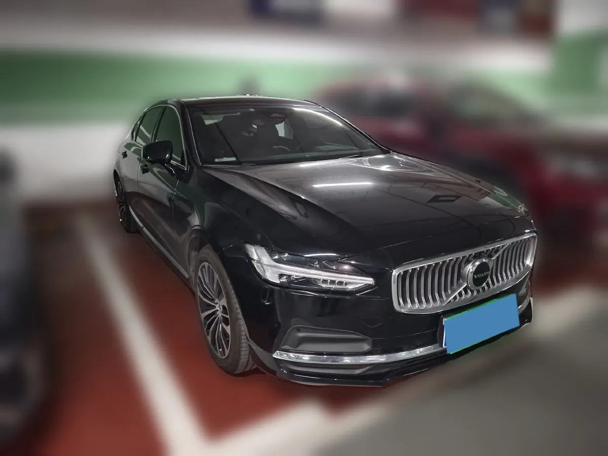 2024 Audi Q5L Sportback 2.0T 190HP L4 7DCT,autocango,china used car exporter,china ev exporter,chinese used car exporter,chinese used ev exporter