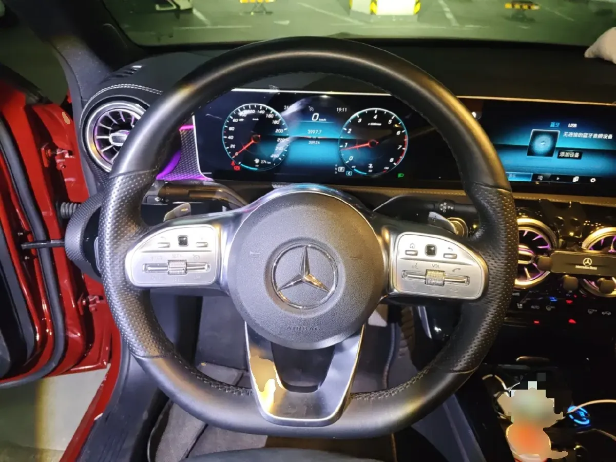 2020 Mercedes-Benz A Class 1.3T 163HP L4 7DCT,autocango,china used car exporter,china ev exporter,chinese used car exporter,chinese used ev exporter