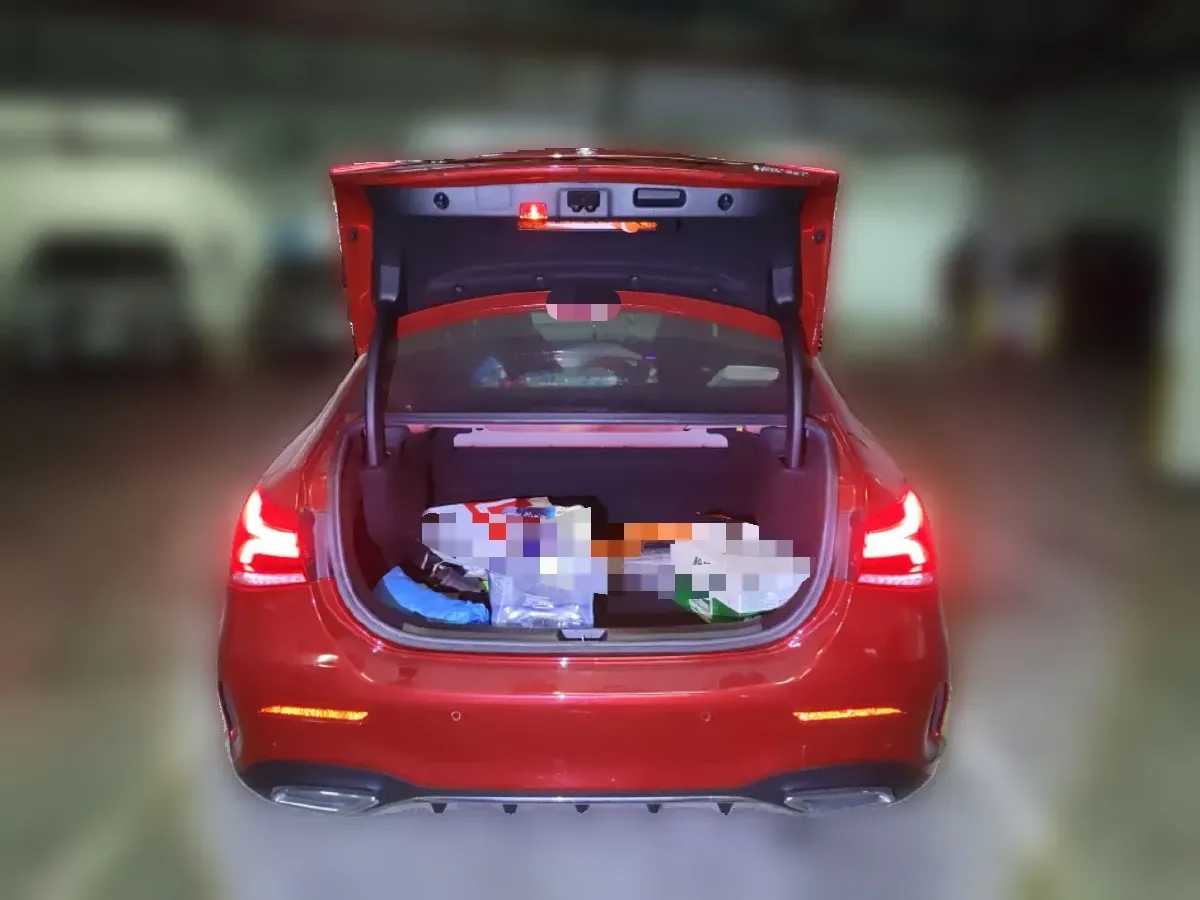 2020 Mercedes-Benz A Class 1.3T 163HP L4 7DCT,autocango,china used car exporter,china ev exporter,chinese used car exporter,chinese used ev exporter