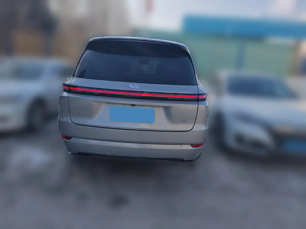 2022 Li L9 Range Extended 154HP REEV 42.6KWH,autocango,china used car exporter,china ev exporter,chinese used car exporter,chinese used ev exporter