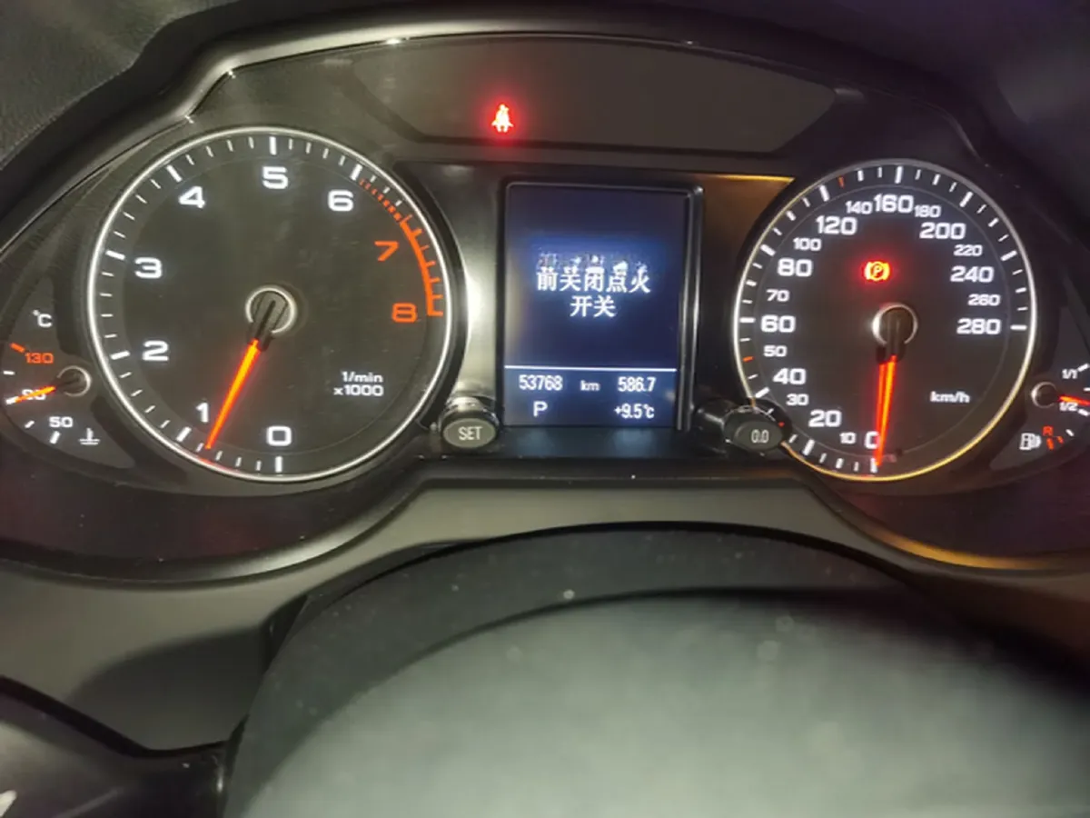 2017 Audi Q5 2.0T 230HP L4 8AT,autocango,china used car exporter,china ev exporter,chinese used car exporter,chinese used ev exporter