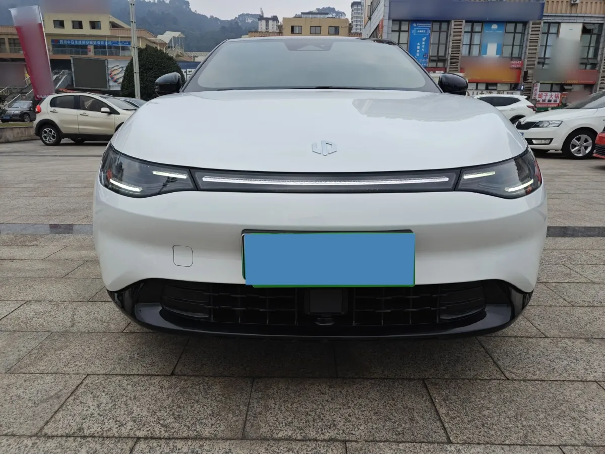 2024 Leapmotor C01 BEV 62.8KWH,autocango,china used car exporter,china ev exporter,chinese used car exporter,chinese used ev exporter