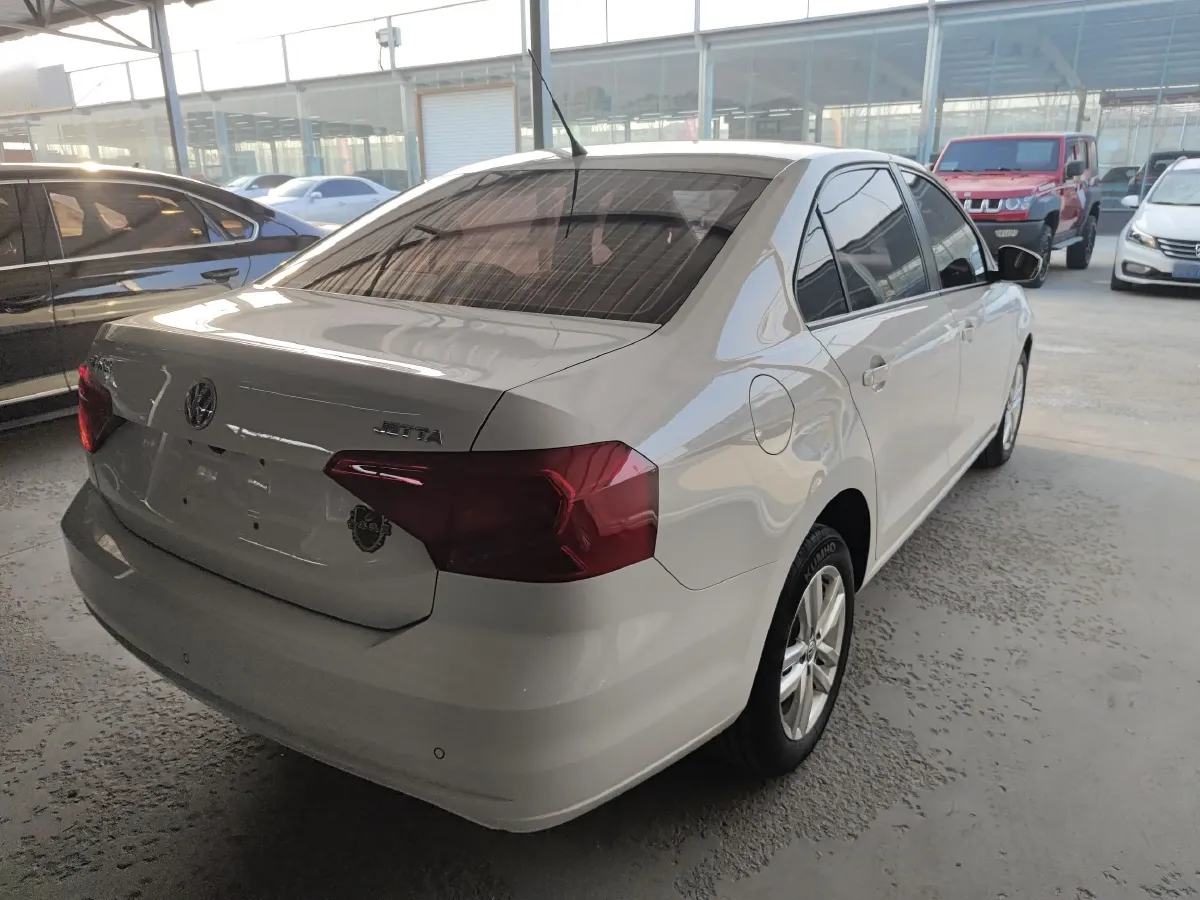 2019 Volkswagen Santana 1.5L 110HP L4 5MT,autocango,china used car exporter,china ev exporter,chinese used car exporter,chinese used ev exporter