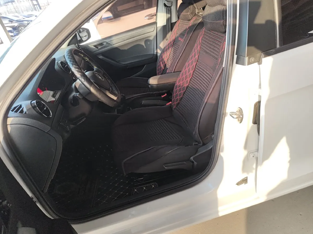 2019 Volkswagen Santana 1.5L 110HP L4 5MT,autocango,china used car exporter,china ev exporter,chinese used car exporter,chinese used ev exporter