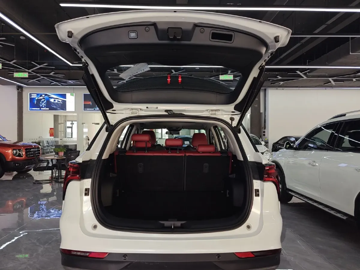 2021 ChangAn CS75 Plus 1.5T 178HP L4 6AT,autocango,china used car exporter,china ev exporter,chinese used car exporter,chinese used ev exporter