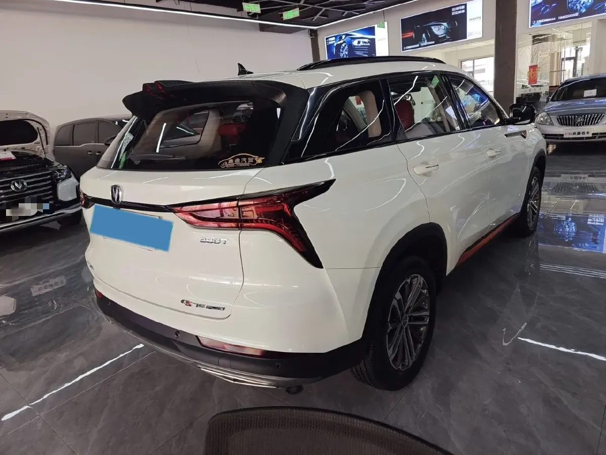 2021 ChangAn CS75 Plus 1.5T 178HP L4 6AT,autocango,china used car exporter,china ev exporter,chinese used car exporter,chinese used ev exporter