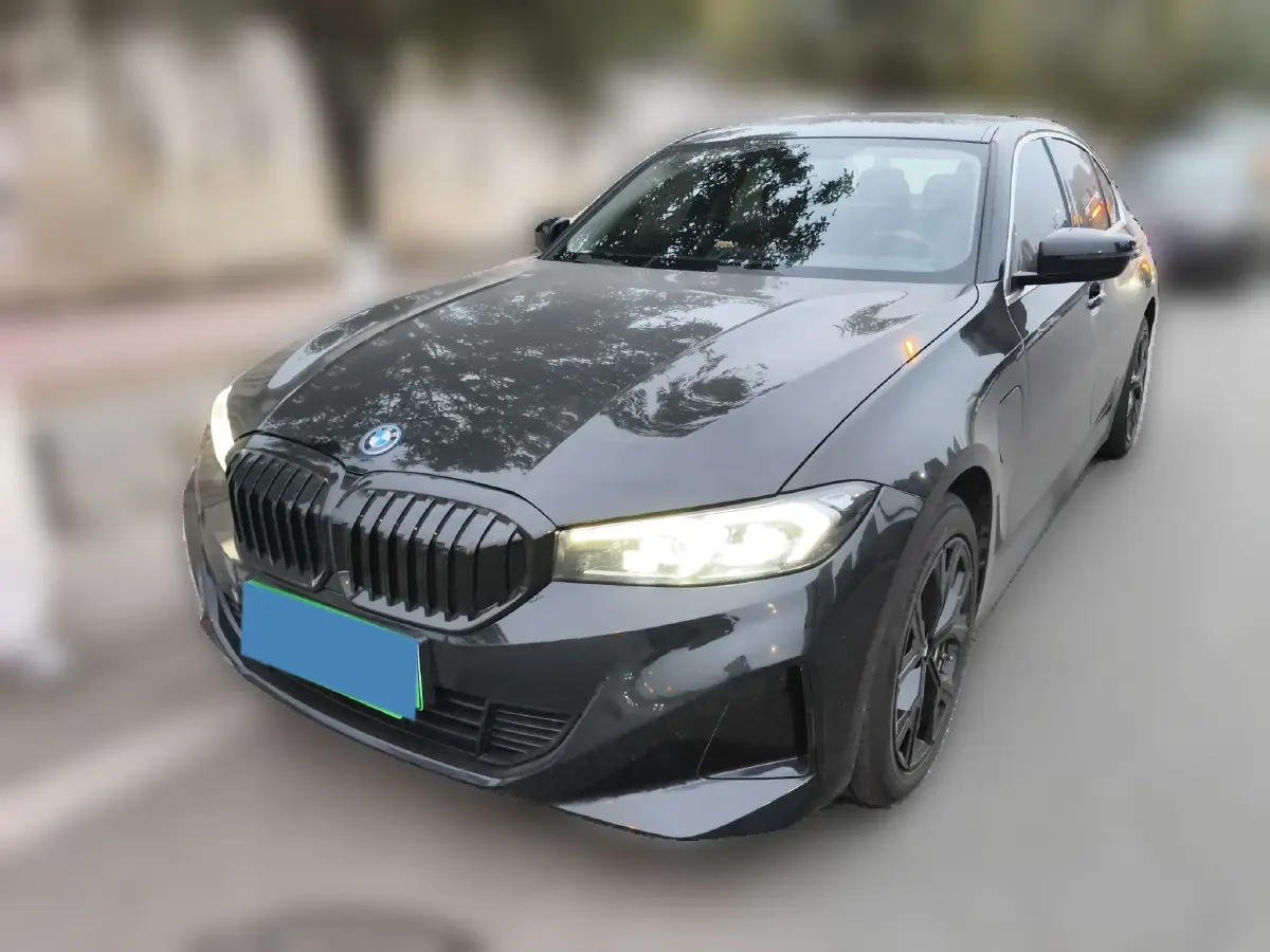 2022 BMW i3 BEV 70KWH