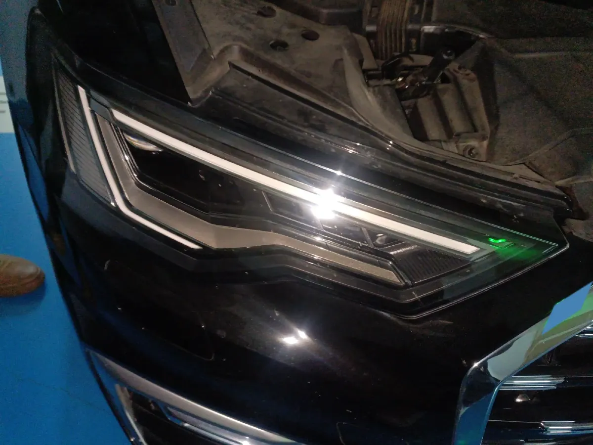 2023 Audi A6L 2.0T 245HP L4 7DCT,autocango,china used car exporter,china ev exporter,chinese used car exporter,chinese used ev exporter