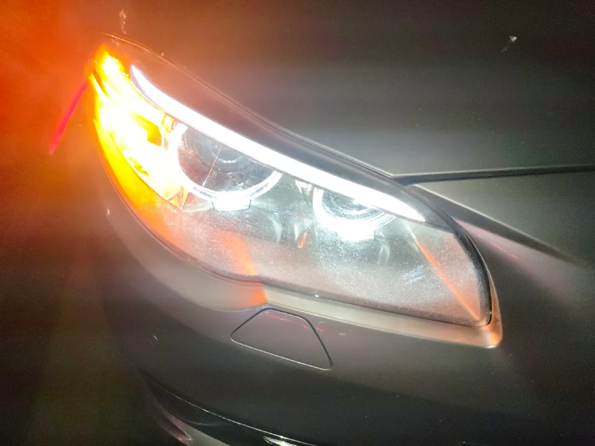 2017 BMW 5 Series 2.0T 218HP L4 8AT,autocango,china used car exporter,china ev exporter,chinese used car exporter,chinese used ev exporter