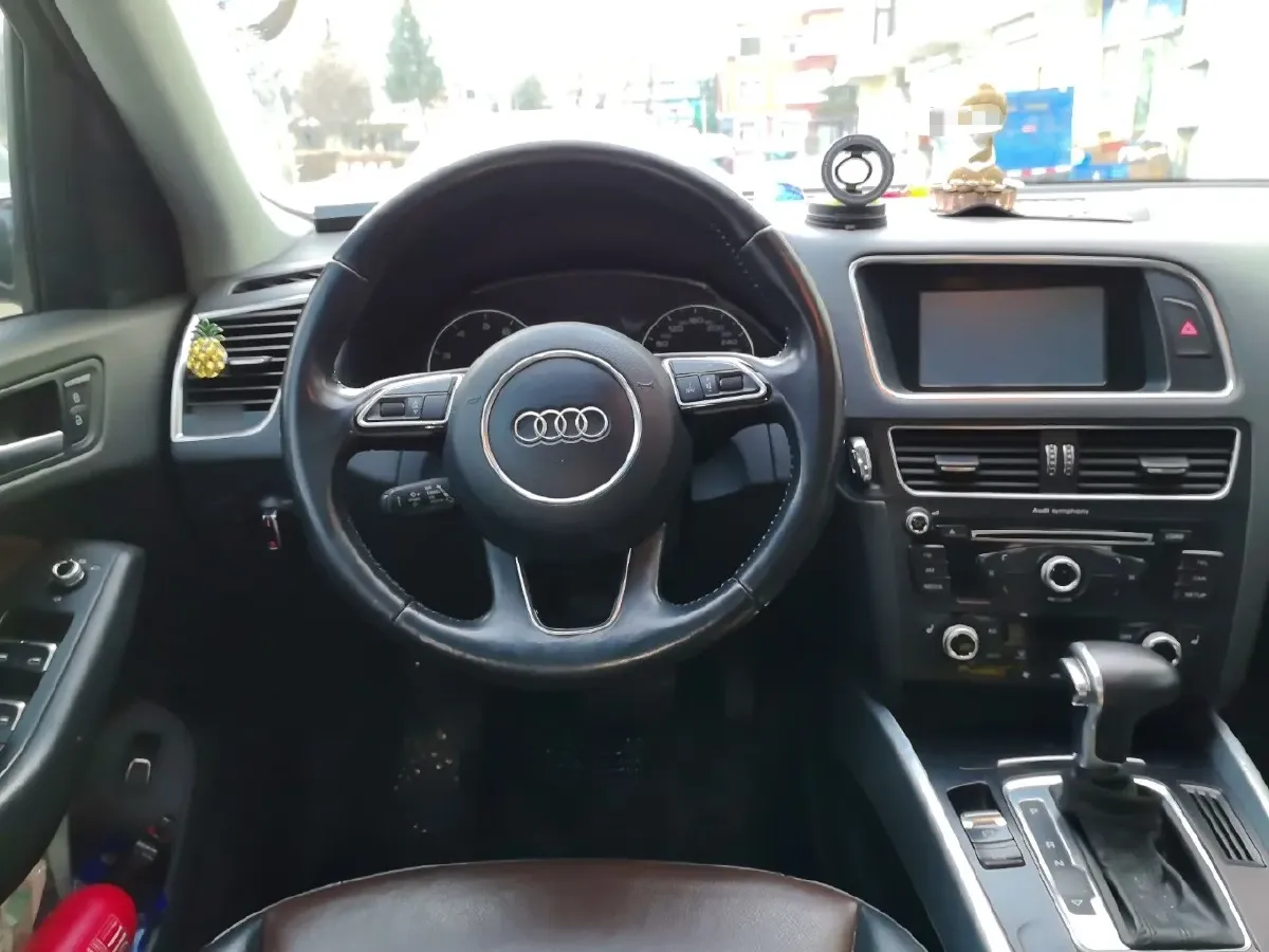 2015 Audi Q5 2.0T 224HP L4 8AT,autocango,china used car exporter,china ev exporter,chinese used car exporter,chinese used ev exporter