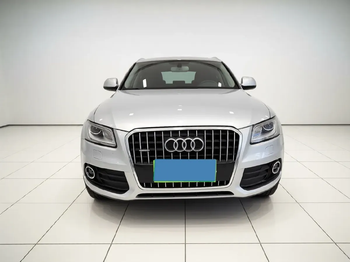 2015 Audi Q5 2.0T 224HP L4 8AT,autocango,china used car exporter,china ev exporter,chinese used car exporter,chinese used ev exporter