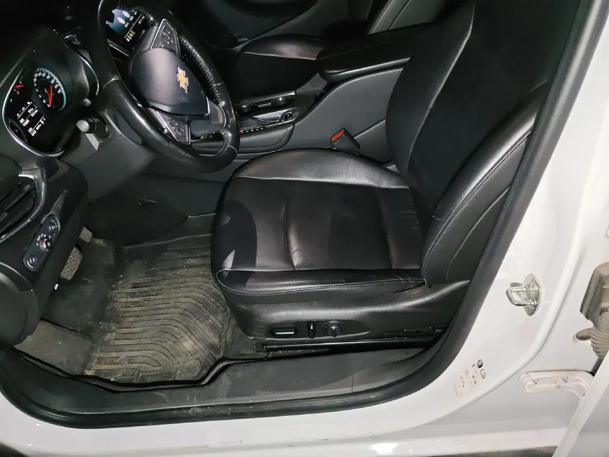 2020 Chevrolet Malibu XL 1.3T 165HP L3 CVT,autocango,china used car exporter,china ev exporter,chinese used car exporter,chinese used ev exporter