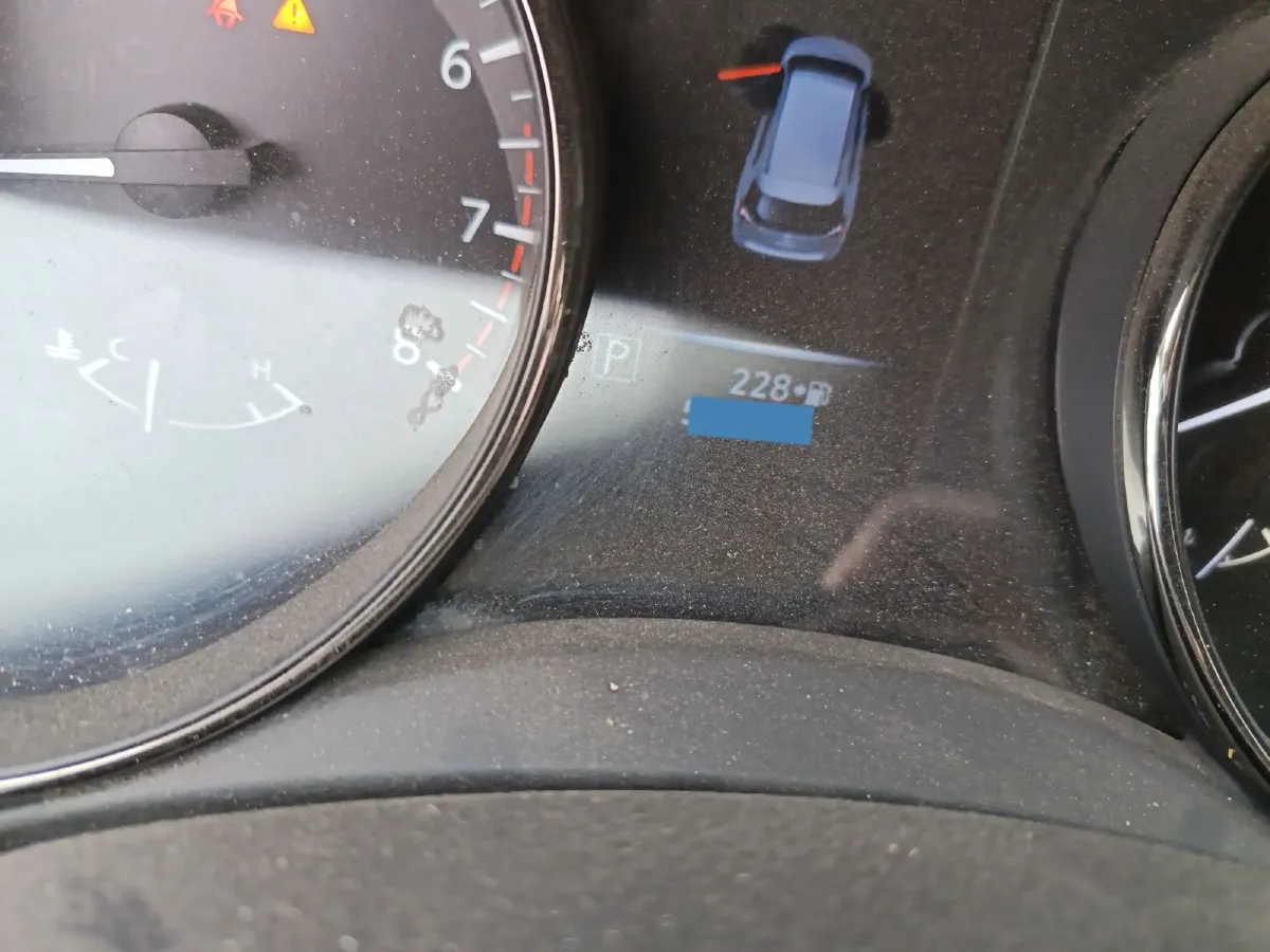 2021 Nissan X-Trail 2.0L 151HP L4 CVT,autocango,china used car exporter,china ev exporter,chinese used car exporter,chinese used ev exporter