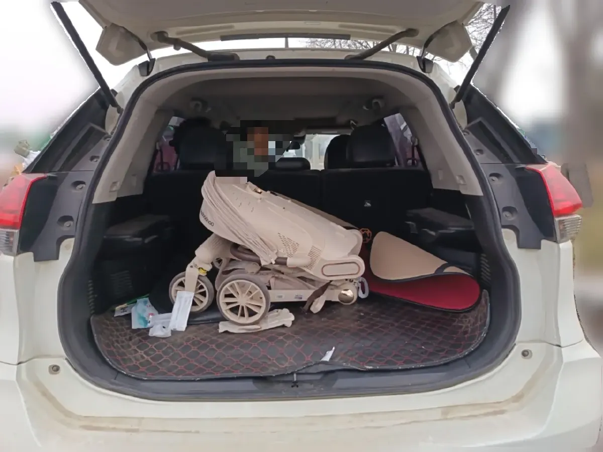 2021 Nissan X-Trail 2.0L 151HP L4 CVT,autocango,china used car exporter,china ev exporter,chinese used car exporter,chinese used ev exporter