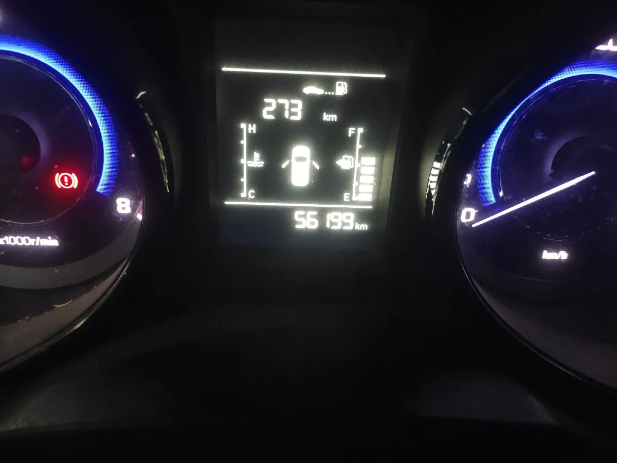 2016 ChangAn CS15 1.5L 107HP L4 5MT,autocango,china used car exporter,china ev exporter,chinese used car exporter,chinese used ev exporter