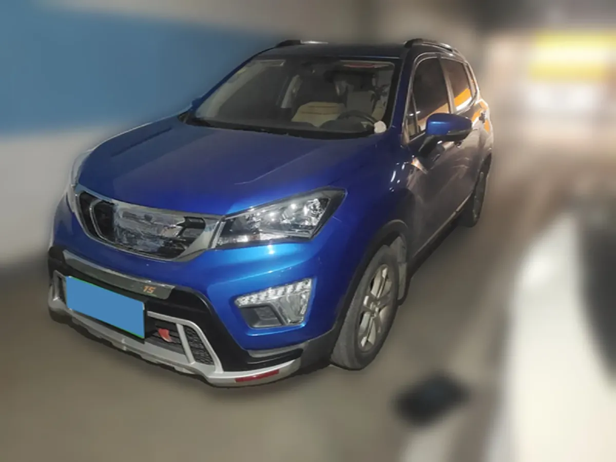 2016 ChangAn CS15 1.5L 107HP L4 5MT,autocango,china used car exporter,china ev exporter,chinese used car exporter,chinese used ev exporter