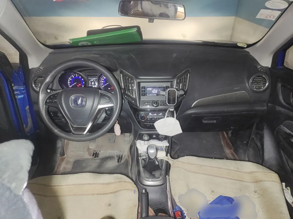 2016 ChangAn CS15 1.5L 107HP L4 5MT,autocango,china used car exporter,china ev exporter,chinese used car exporter,chinese used ev exporter