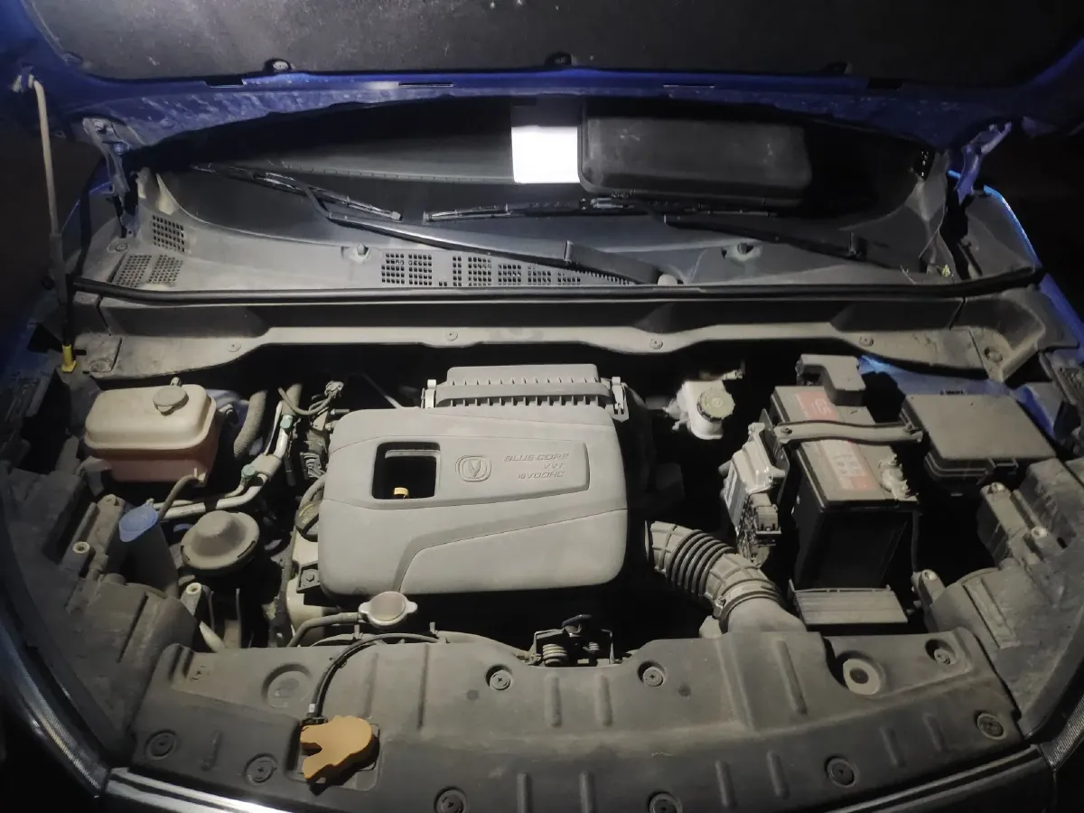 2016 ChangAn CS15 1.5L 107HP L4 5MT,autocango,china used car exporter,china ev exporter,chinese used car exporter,chinese used ev exporter