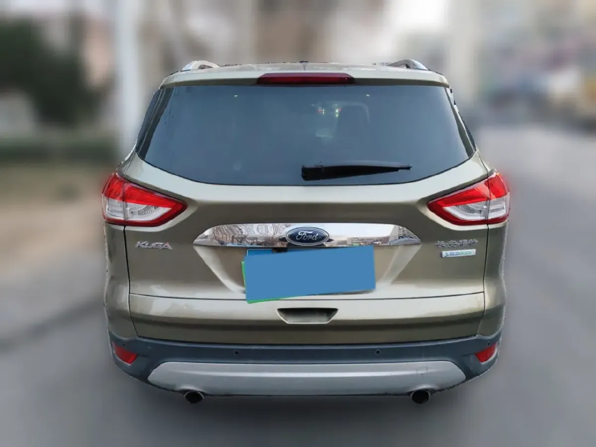 2015 Ford Kuga 1.5T 181HP L4 6AT,autocango,china used car exporter,china ev exporter,chinese used car exporter,chinese used ev exporter