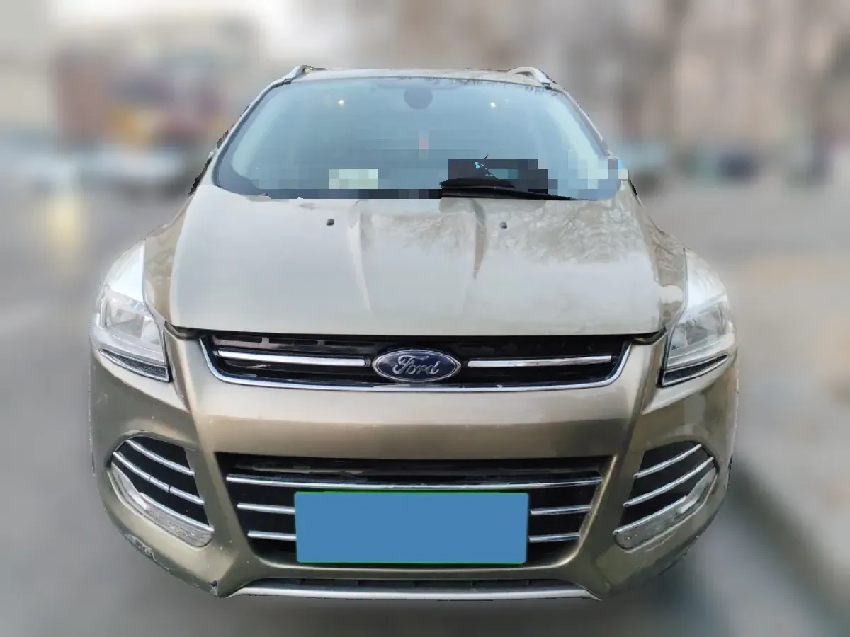 2015 Ford Kuga 1.5T 181HP L4 6AT,autocango,china used car exporter,china ev exporter,chinese used car exporter,chinese used ev exporter