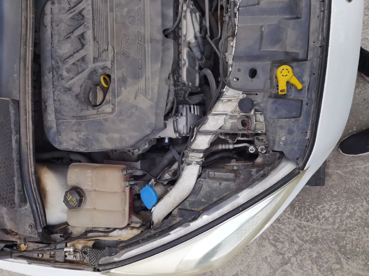 2018 Ford Focus 1.5T 181HP L4 6AT,autocango,china used car exporter,china ev exporter,chinese used car exporter,chinese used ev exporter