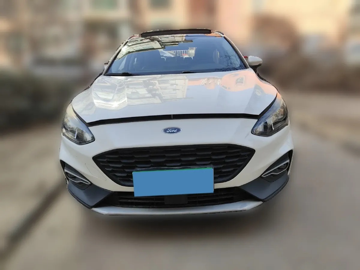 2020 Ford Focus Active 1.5T 174HP L3 8AT,autocango,china used car exporter,china ev exporter,chinese used car exporter,chinese used ev exporter