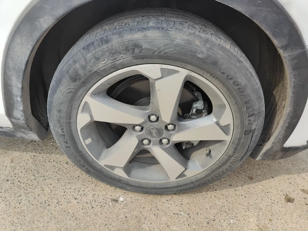 2020 Ford Focus Active 1.5T 174HP L3 8AT,autocango,china used car exporter,china ev exporter,chinese used car exporter,chinese used ev exporter