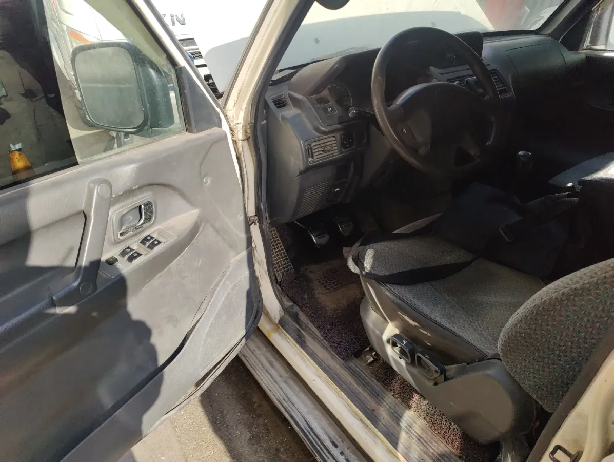 2009 Kia Sportage 2.0L 142HP L4 5MT,autocango,china used car exporter,china ev exporter,chinese used car exporter,chinese used ev exporter