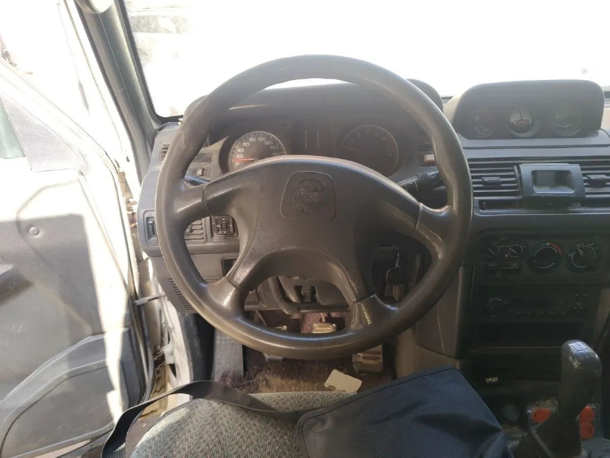 2009 Kia Sportage 2.0L 142HP L4 5MT,autocango,china used car exporter,china ev exporter,chinese used car exporter,chinese used ev exporter