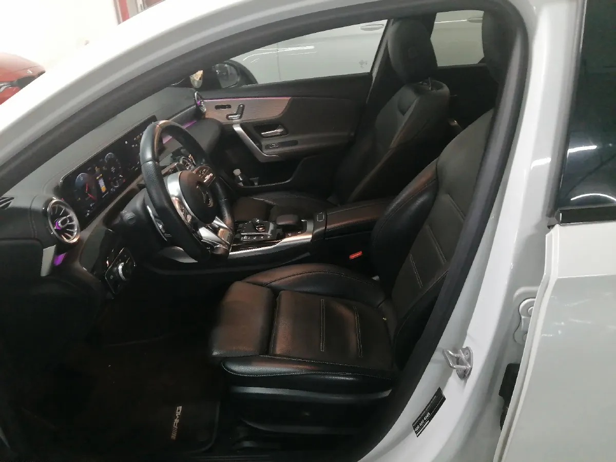 2020 Mercedes-Benz A AMG 2.0T 306HP L4 7DCT,autocango,china used car exporter,china ev exporter,chinese used car exporter,chinese used ev exporter