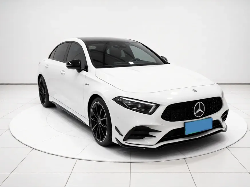 2020 Mercedes-Benz A AMG 2.0T 306HP L4 7DCT,autocango,china used car exporter,china ev exporter,chinese used car exporter,chinese used ev exporter