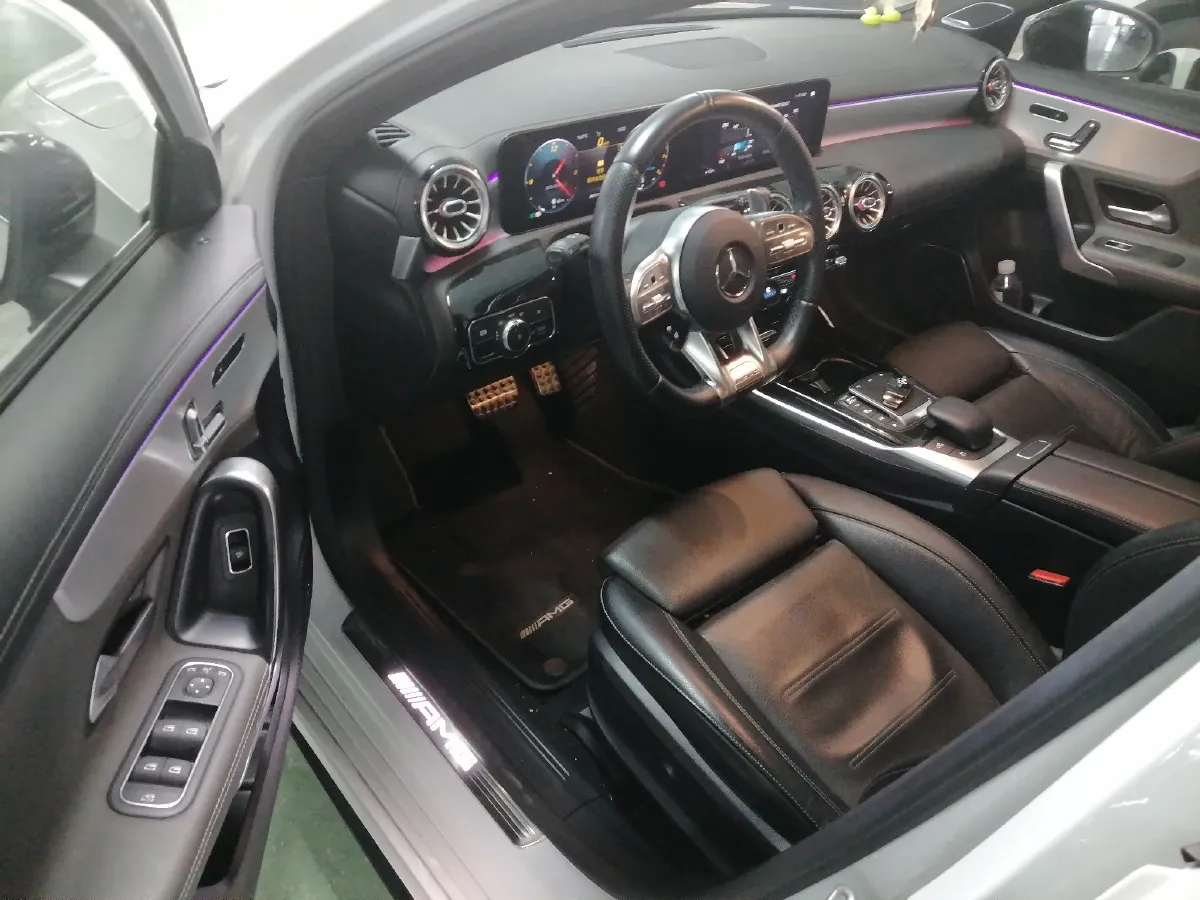 2020 Mercedes-Benz A AMG 2.0T 306HP L4 7DCT,autocango,china used car exporter,china ev exporter,chinese used car exporter,chinese used ev exporter
