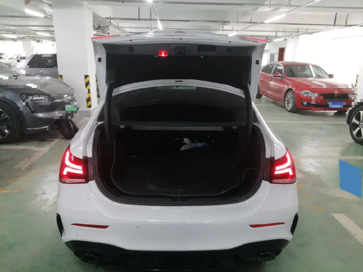 2020 Mercedes-Benz A AMG 2.0T 306HP L4 7DCT,autocango,china used car exporter,china ev exporter,chinese used car exporter,chinese used ev exporter