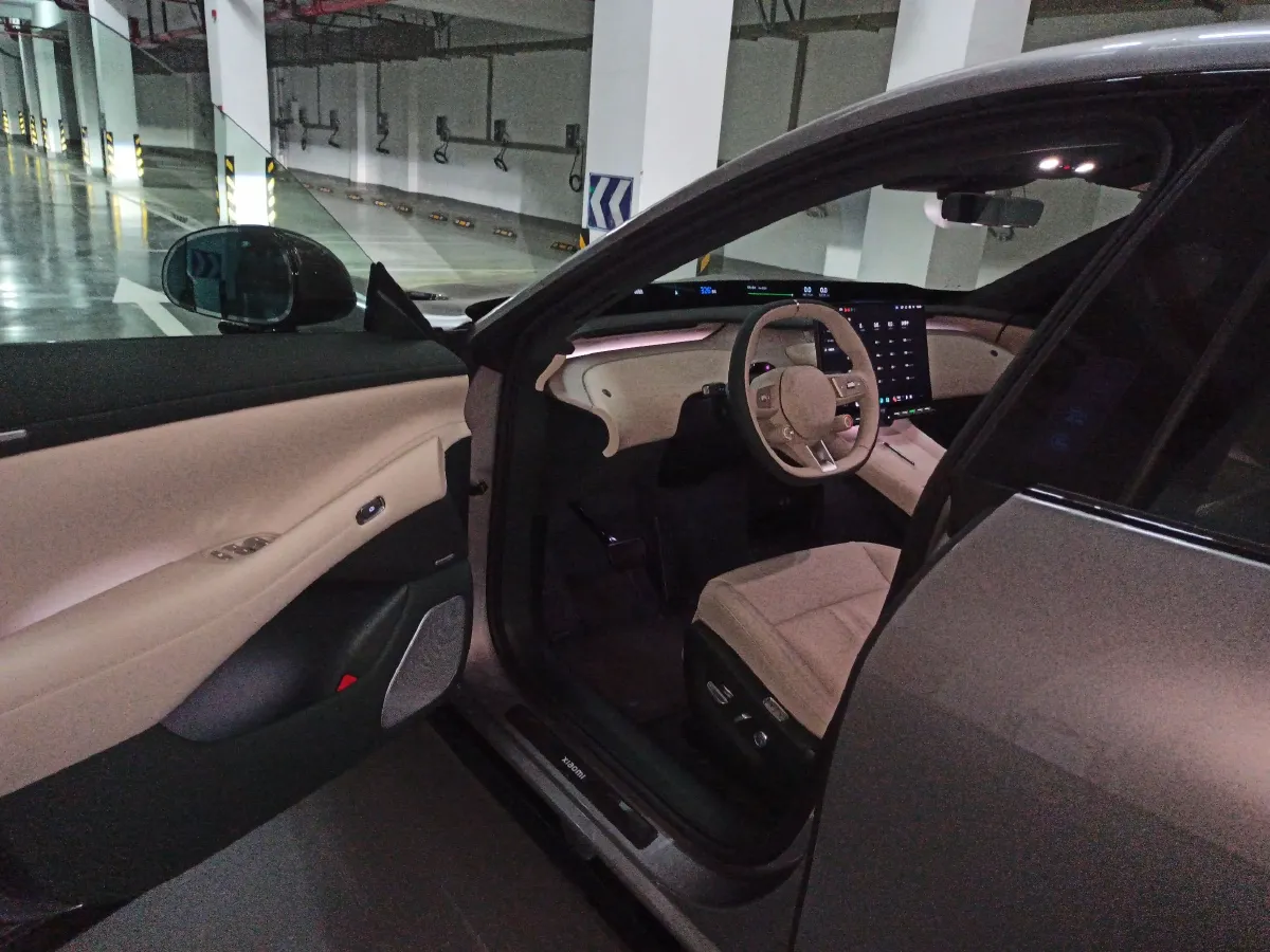 2025 MI YU7 BEV 101.7KWH,autocango,china used car exporter,china ev exporter,chinese used car exporter,chinese used ev exporter