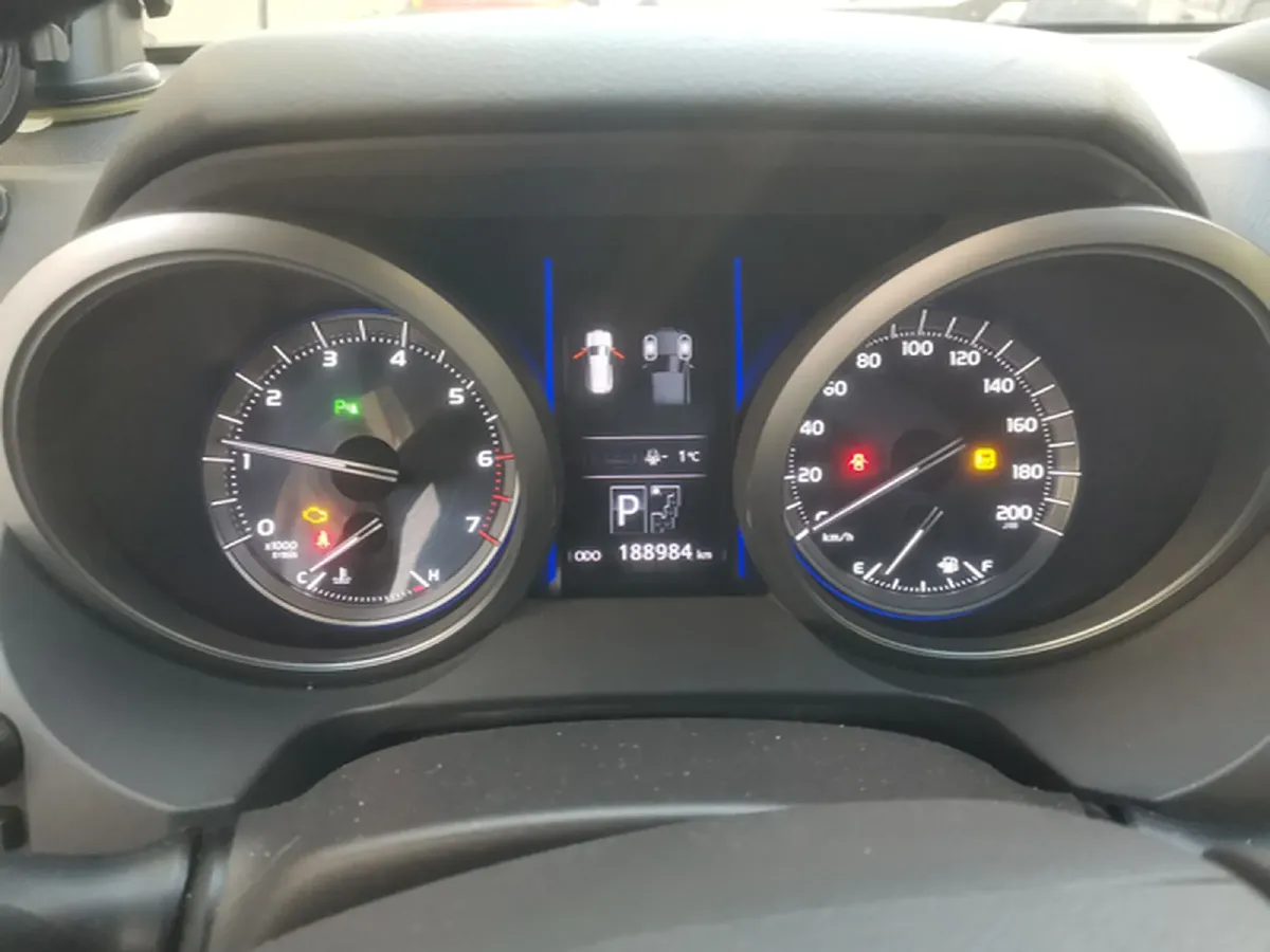 2014 Toyota Land Cruiser Prado 4.0L 275HP V6 5AT,autocango,china used car exporter,china ev exporter,chinese used car exporter,chinese used ev exporter