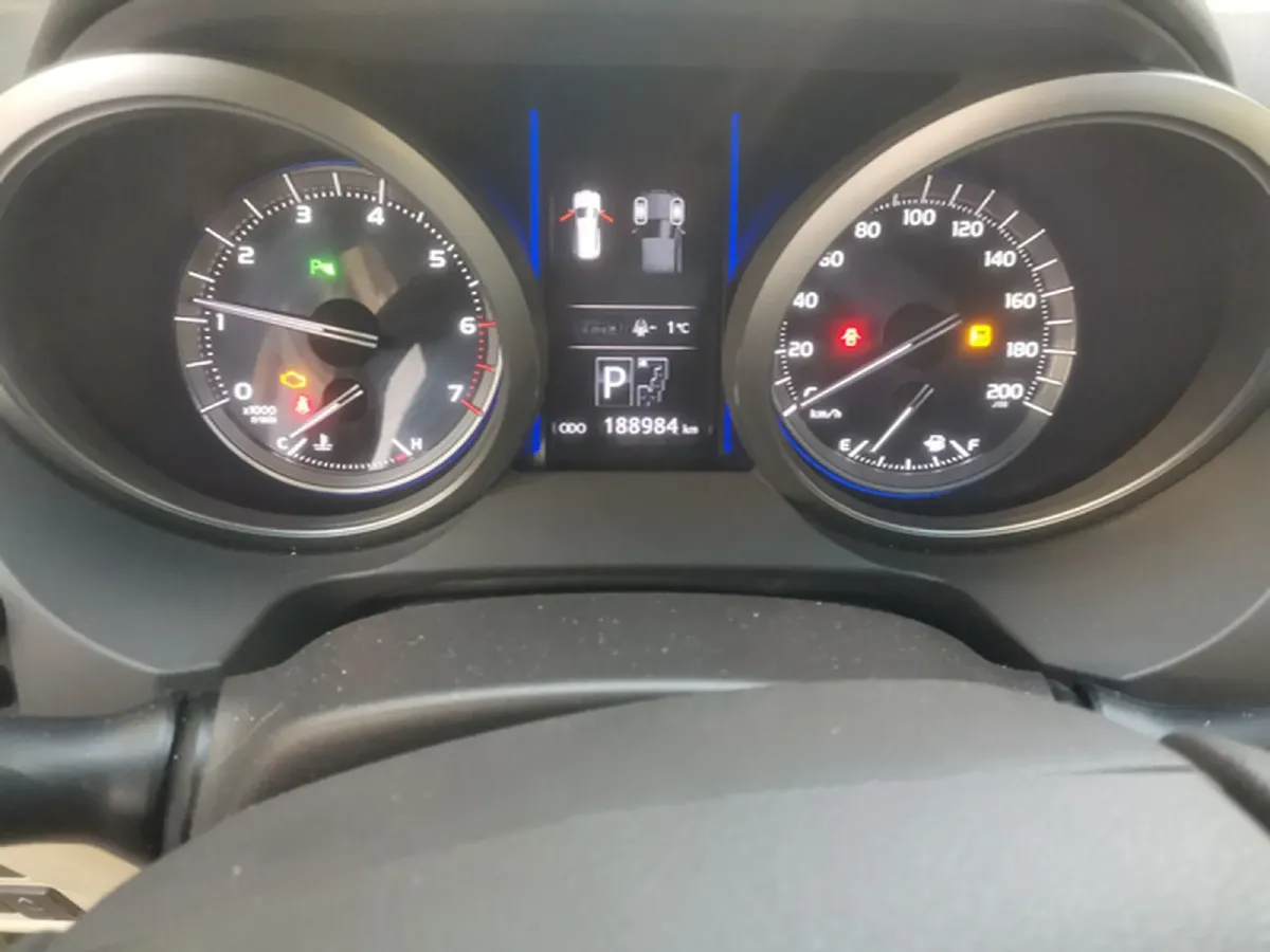 2014 Toyota Land Cruiser Prado 4.0L 275HP V6 5AT,autocango,china used car exporter,china ev exporter,chinese used car exporter,chinese used ev exporter