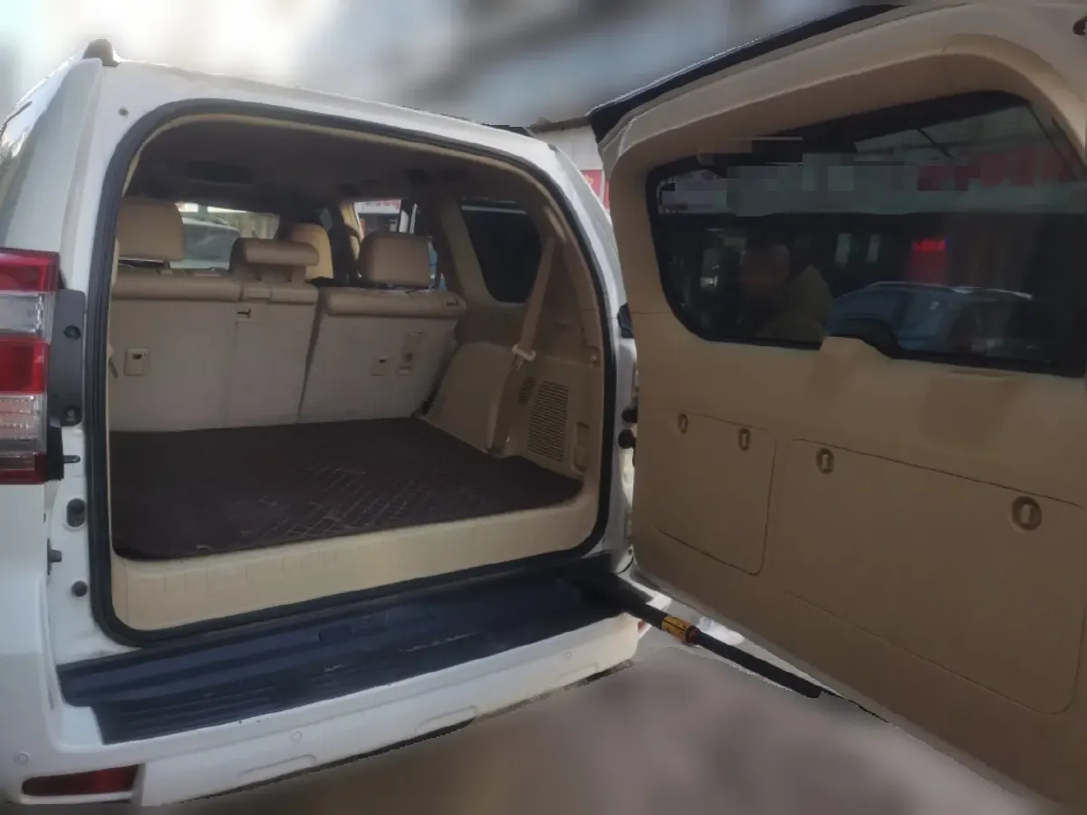 2014 Toyota Land Cruiser Prado 4.0L 275HP V6 5AT,autocango,china used car exporter,china ev exporter,chinese used car exporter,chinese used ev exporter