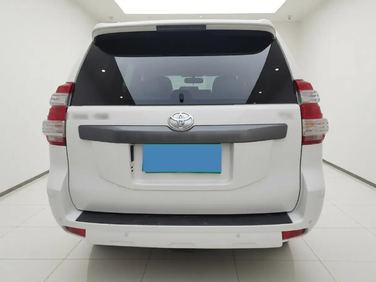 2014 Toyota Land Cruiser Prado 4.0L 275HP V6 5AT,autocango,china used car exporter,china ev exporter,chinese used car exporter,chinese used ev exporter