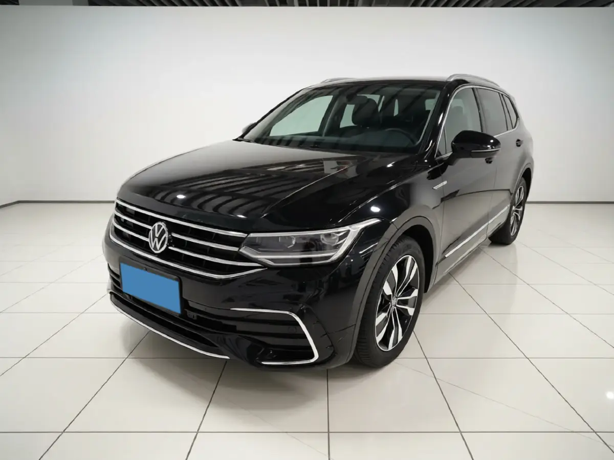 2022 Volkswagen Tiguan L 2.0T 186HP L4 7DCT
