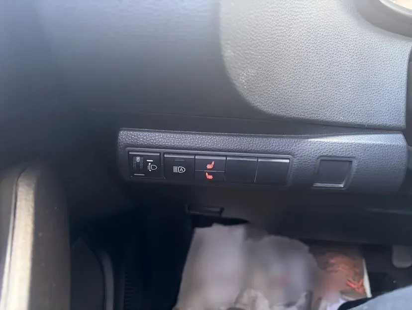 2021 Toyota Corolla 1.2T 116HP L4 CVT,autocango,china used car exporter,china ev exporter,chinese used car exporter,chinese used ev exporter